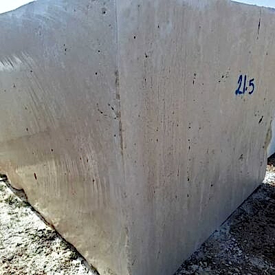 vein-cut-travertine-4